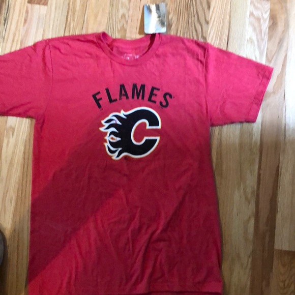Other - New Men’s Calgary Flames t-shirt, shortsleeved